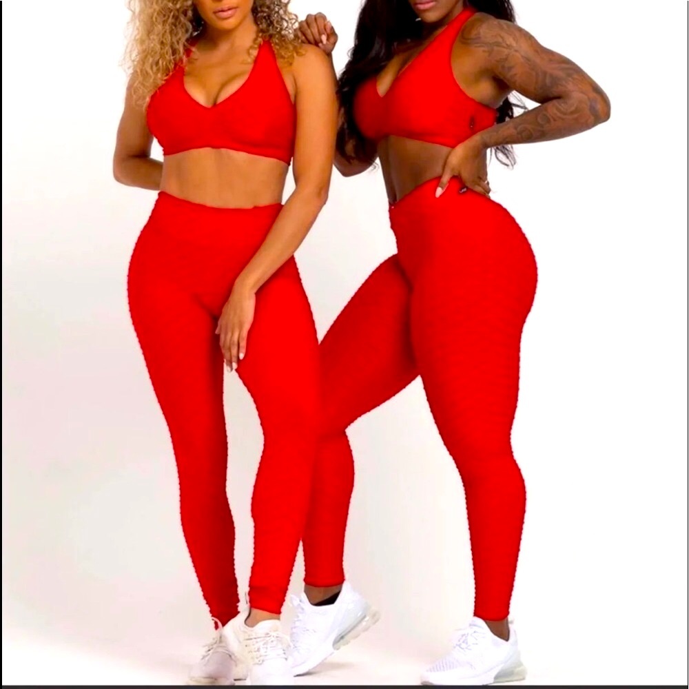 Lici fit red textured scrunch leggings set